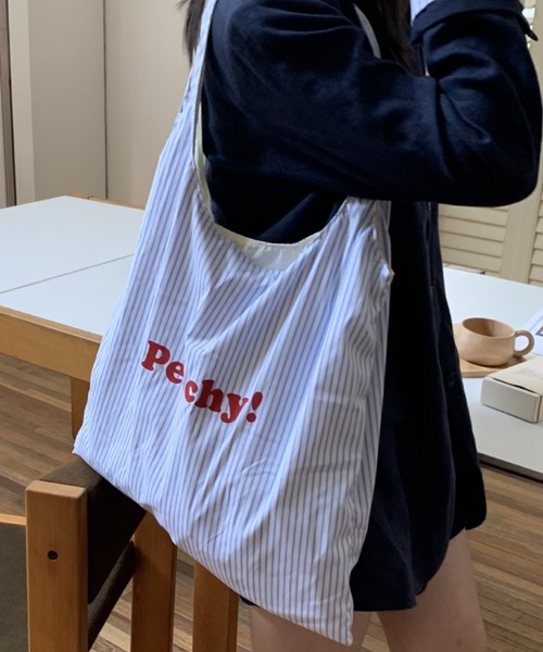 Vipoa(ヴィポア)の「stripe logo tote(トートバッグ・レディース・ホワイト/ピンク/イエロー/ブルー・FREE)」の7枚目の写真
