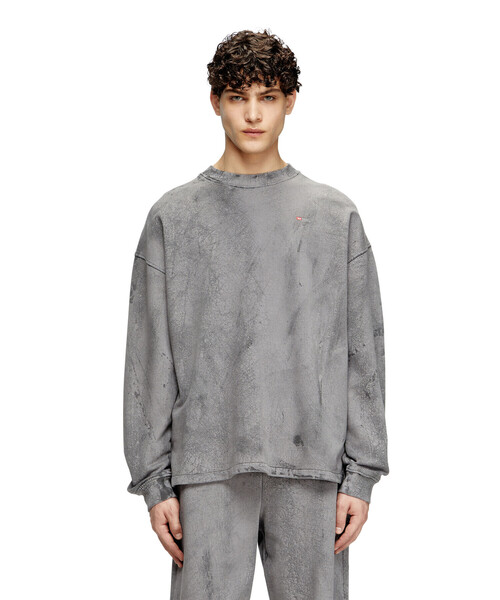 DIESEL(ディーゼル)の「メンズ コットンプルオーバースウェット S-BAXT-T1(スウェット・メンズ・ピンク/グレー・LARGE/SMALL/X-LARGE/MEDIUM/X-SMALL/XX-LARGE/XXX-LARGE)」の2枚目の写真