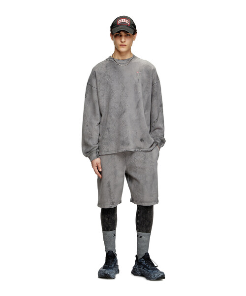 DIESEL(ディーゼル)の「メンズ コットンプルオーバースウェット S-BAXT-T1(スウェット・メンズ・ピンク/グレー・LARGE/SMALL/X-LARGE/MEDIUM/X-SMALL/XX-LARGE/XXX-LARGE)」の8枚目の写真