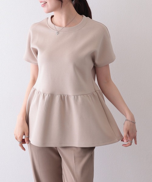 Lace Ladies（レースレディース）の「ソリッドカラー クルーネック ペプラム 半袖 Tシャツ（Tシャツ/カットソー・レディース・ブラック/グレイッシュベージュ/チャコールグレー/ホワイト/モカ・S/FREE）」の5枚目の写真