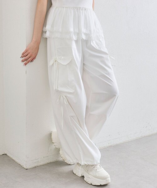 OLIVE des OLIVE（オリーブデオリーブ）の「パステルカーゴパンツ（カーゴパンツ・レディース・ラベンダー/ネイビー/ピンク/オフホワイト・FREE）」の9枚目の写真