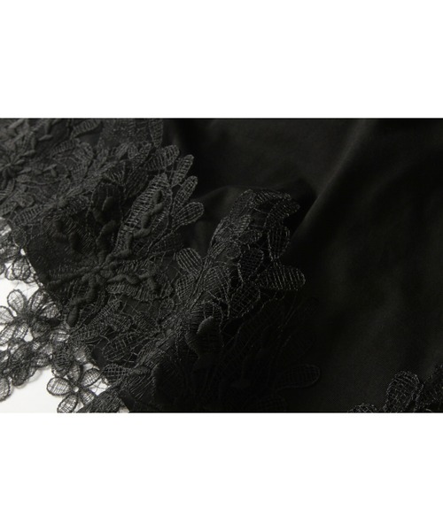 &. NOSTALGIA（アンドドットノスタルジア）の「【ZOZO限定】パールネックレースヘムトップス（Tシャツ/カットソー・レディース・ホワイト/ブラック・M）」の22枚目の写真