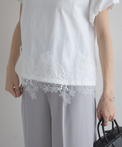 &. NOSTALGIA（アンドドットノスタルジア）の「【ZOZO限定】パールネックレースヘムトップス（Tシャツ/カットソー・レディース・ホワイト/ブラック・M）」の10枚目の写真