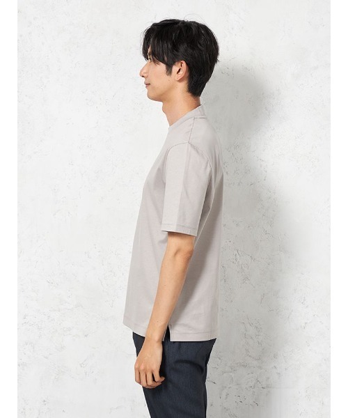 KATHARINE E HAMNETT(キャサリン・イー・ハムネット)の「【KATHARINE E HAMNETT-キャサリン・イー・ハムネット-】 半袖 ビズTシャツ クルーネック 無地(Tシャツ/カットソー・メンズ・ブラック/ベージュ/ホワイト・L/M/S/LL)」の4枚目の写真