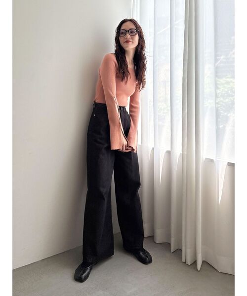 LAGUNAMOON(ラグナムーン)の「タックデニムワイドパンツ(デニムパンツ・レディース・ブラック/ライトブルー・SMALL/MEDIUM)」の16枚目の写真