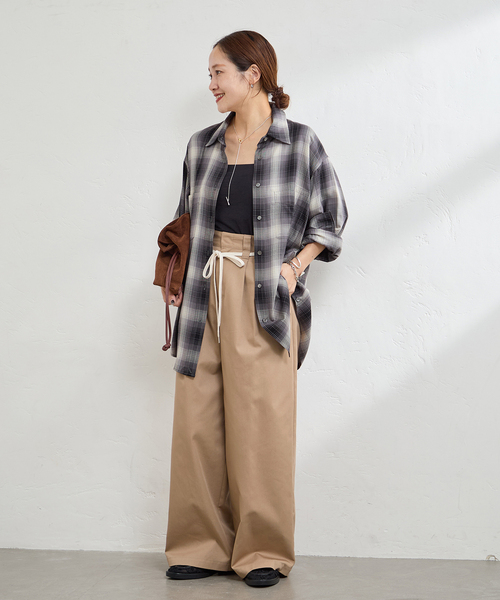 JOURNAL STANDARD（ジャーナルスタンダード）の「TCチノワイドパンツ（チノパンツ・レディース・ベージュ・36/38）」の2枚目の写真