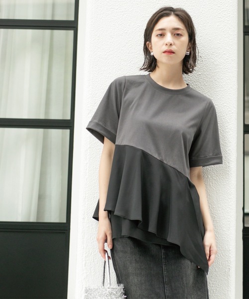OPAQUE.CLIP(オペークドットクリップ)の「アシンメトリー切替ドッキングトップス(Tシャツ/カットソー・レディース・チャコール/ホワイト/ブラウン系6/ブラック・00)」の6枚目の写真