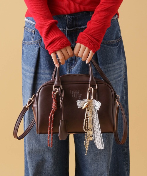 tiny tiny（ティニーティニー）の「ボリュームキラキラ垂らしチャーム[tiny tiny(ティニーティニー)]（チャーム・レディース・グレー/イエロー・0）」の17枚目の写真