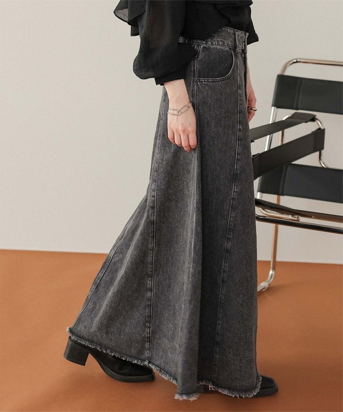 titivate（ティティベイト）の「ハイウエストボリュームフレアデニムスカート（デニムスカート・レディース・ライトブルー/グレー/ブルー・L/M/S）」の7枚目の写真