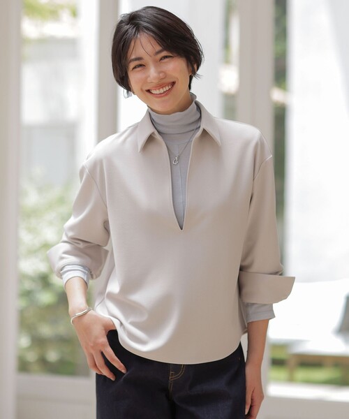 J.PRESS Ladies(J.プレス レディス)の「タートルジャージー カットソー(Tシャツ/カットソー・レディース・サックスブルー系/ライトグレー系/シルバー系/ブラック系/アイボリー系・SMALL)」の19枚目の写真