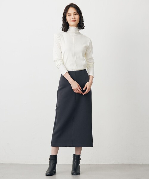 J.PRESS Ladies(J.プレス レディス)の「タートルジャージー カットソー(Tシャツ/カットソー・レディース・サックスブルー系/ライトグレー系/シルバー系/ブラック系/アイボリー系・SMALL)」の14枚目の写真