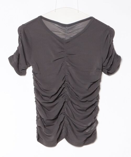 DIP IN CHOCOLATE(ディップインチョコレート)の「半袖シアーギャザートップス【DIP IN CHOCOLATE】(Tシャツ/カットソー・レディース・ブラック/チャコールグレー/クリーム/レッド・F)」の5枚目の写真