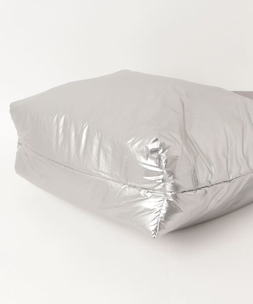 adidas(アディダス)の「メタリックショルダーバッグ / アディダス adidas(ショルダーバッグ・メンズ・シルバー・FREE)」の8枚目の写真