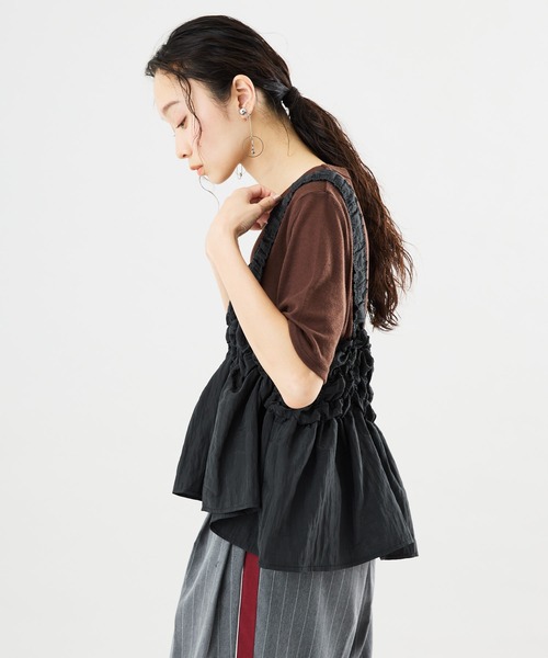 Muscat(マスカット)の「ふわふわフリルシャイニーベスト(シャツ/ブラウス・レディース・クリーム/ブラック・F)」の22枚目の写真