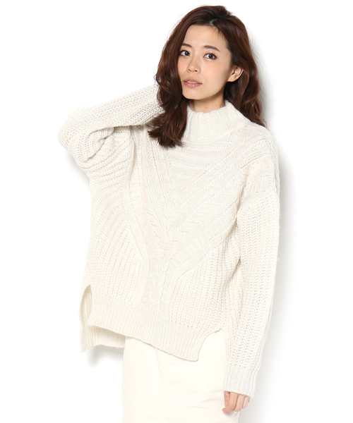 DouDou(ドゥドゥ)の「【DouDou】モヘア混ローゲージ地柄ニット(ニット/セーター・レディース・オフホワイト/ブラック・MEDIUM)」の2枚目の写真