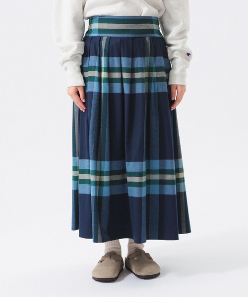 BEAMS BOY(ビームスボーイ)の「【1/15再値下げ】ビッグ タータン スカート(スカート・レディース・ダークグリーン/ネイビー/オレンジ・1/2)」の9枚目の写真