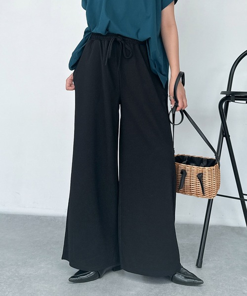 AS KNOW AS plus（アズノゥアズプラス）の「♪セミワイド ストレッチイージーパンツ（その他パンツ・レディース・アイボリー/ブラック/モカ/ブラウン系/ブラック系その他/ブラック系・FREE）」の7枚目の写真