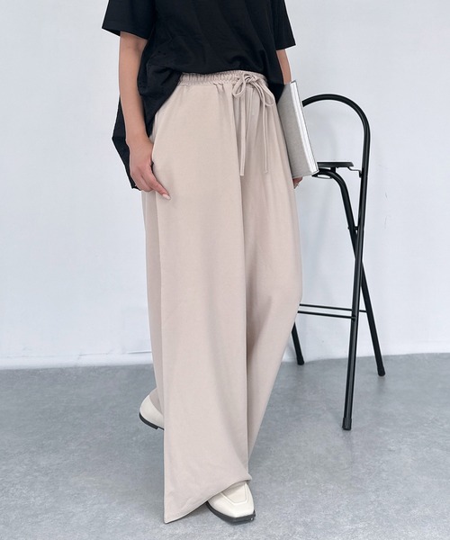 AS KNOW AS plus（アズノゥアズプラス）の「♪セミワイド ストレッチイージーパンツ（その他パンツ・レディース・アイボリー/ブラック/モカ/ブラウン系/ブラック系その他/ブラック系・FREE）」の14枚目の写真