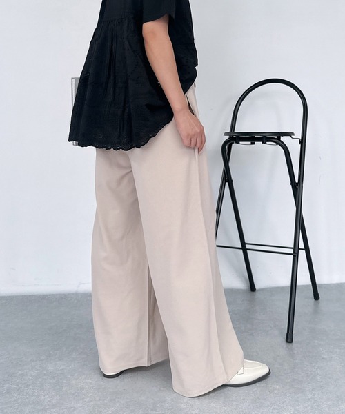 AS KNOW AS plus（アズノゥアズプラス）の「♪セミワイド ストレッチイージーパンツ（その他パンツ・レディース・アイボリー/ブラック/モカ/ブラウン系/ブラック系その他/ブラック系・FREE）」の15枚目の写真