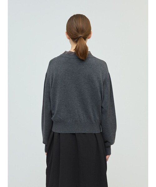 mizuiroind（ミズイロインド）の「mizuiro ind シフォンフリルVネックカーディガン（カーディガン/ボレロ・レディース・チャコールグレー/ブラック/ネイビー・FREE）」の10枚目の写真