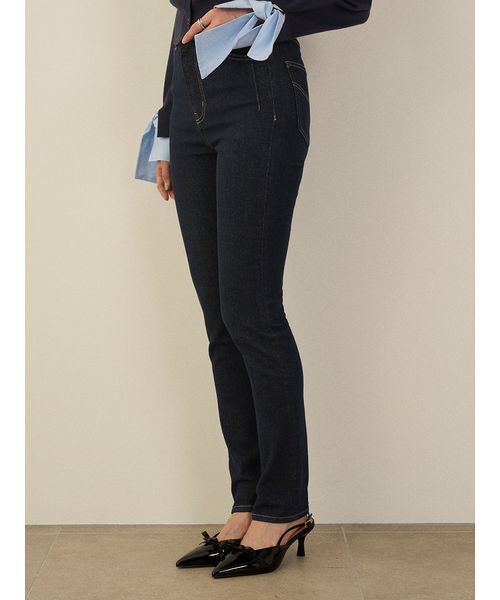 SNIDEL(スナイデル)の「【STYLEUPPANTS】ハイウエストストレート(その他パンツ・レディース・インディゴブルー/ブラウン/ブルー/ブラック・0/1/2)」の7枚目の写真