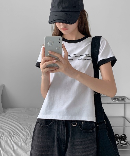 UNE MANSION(ユヌマンション)の「ユニークロゴバイカラークロップド半袖Tシャツ(Tシャツ/カットソー・レディース・ブラック/ホワイト/グリーン/レッド・FREE)」の7枚目の写真