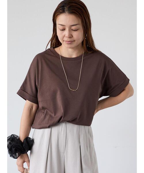 Lugnoncure(ルノンキュール)の「【接触冷感】ロールスリーブトップス(Tシャツ/カットソー・レディース・ブラウン/オフホワイト/チャコールグレー/ブルー・F)」の7枚目の写真