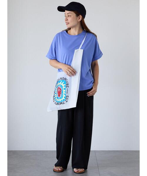 Lugnoncure(ルノンキュール)の「【接触冷感】ロールスリーブトップス(Tシャツ/カットソー・レディース・ブラウン/オフホワイト/チャコールグレー/ブルー・F)」の15枚目の写真