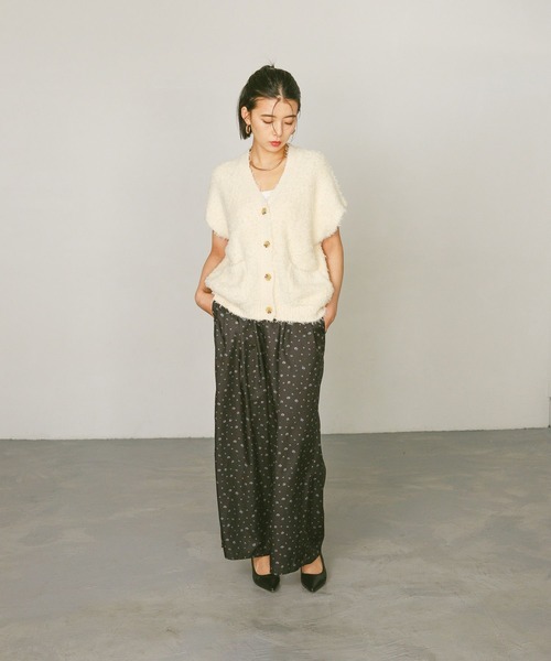 BAYFLOW（ベイフロー）の「[ロングシーズン活躍]シャギーニットベストカーディガン（ベスト・レディース・オフホワイト/グレー/ブラック・FREE）」の21枚目の写真