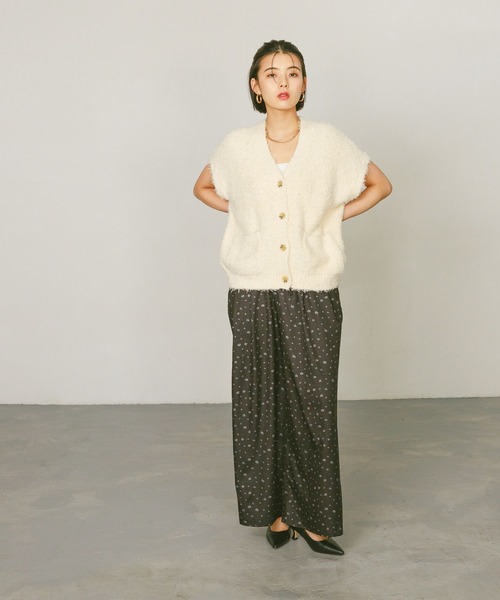 BAYFLOW（ベイフロー）の「[ロングシーズン活躍]シャギーニットベストカーディガン（ベスト・レディース・オフホワイト/グレー/ブラック・FREE）」の20枚目の写真