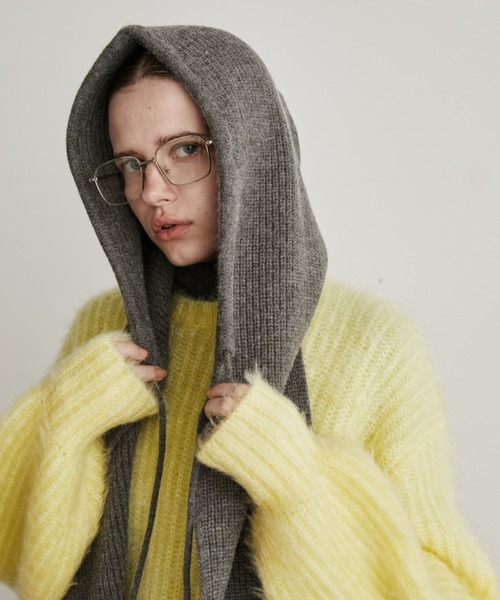 Auntie Rosa Holiday（アンティローザホリデー）の「アルパカタッチフライトニットキャップ（ニットキャップ/ビーニー・レディース・グレイッシュベージュ/チャコールグレー・FREE）」の4枚目の写真