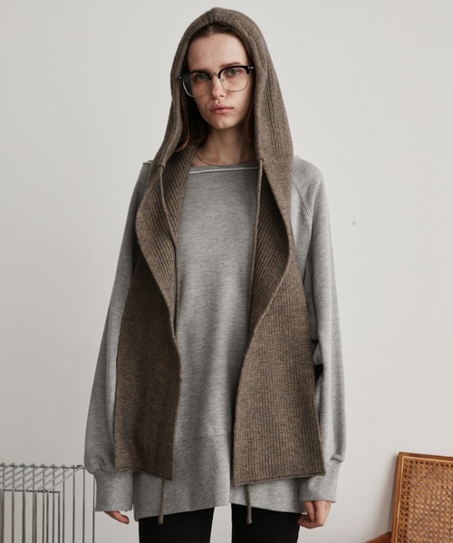 Auntie Rosa Holiday（アンティローザホリデー）の「アルパカタッチフライトニットキャップ（ニットキャップ/ビーニー・レディース・グレイッシュベージュ/チャコールグレー・FREE）」の13枚目の写真