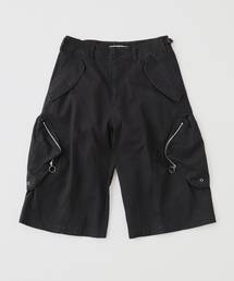 NVRFRGT スタッズ付きブラックショートパンツ スタッズ付きのショートパンツ