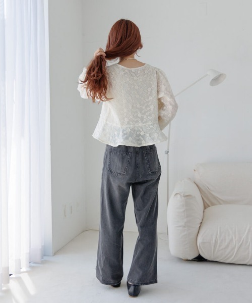 flower（フラワー）の「ブルーミングリボントップ（シャツ/ブラウス・レディース・アイボリー/グレー・FREE）」の13枚目の写真