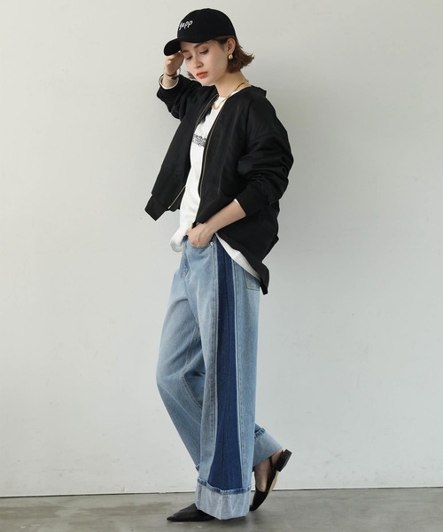 Gready Brilliant（グレディブリリアン）の「サイドラインロールアップデニム（デニムパンツ・レディース・ブルー・38）」の5枚目の写真