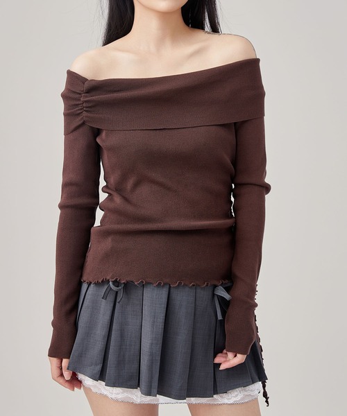Lace Ladies(レースレディース)の「サイド ギャザー オフショル 裾メロウ トップス(Tシャツ/カットソー・レディース・ブラック/ブラウン/ホワイト・FREE)」の15枚目の写真
