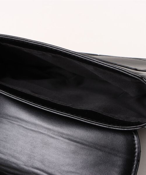 STYLEBLOCK（スタイルブロック）の「レザー調ミニショルダーバッグ（ショルダーバッグ・レディース・レッド/ブラウン/ブラウン系その他/ブラック・FREE）」の5枚目の写真