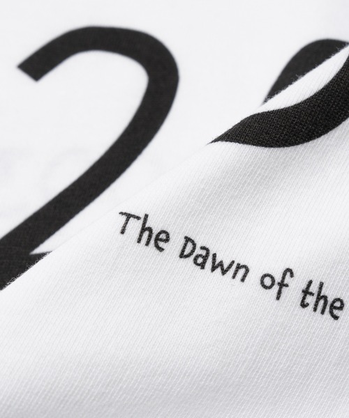 DESIGNERS(デザイナーズ)の「Era Tee -2003 The Dawn of the Digital-(Tシャツ/カットソー・メンズ・ホワイト・XL/L/M/S)」の5枚目の写真