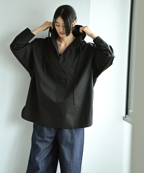 STYLE DELI(スタイルデリ)の「【BLK001】ライトフーディシャツ(シャツ/ブラウス・レディース・ブラック・FREE)」の8枚目の写真