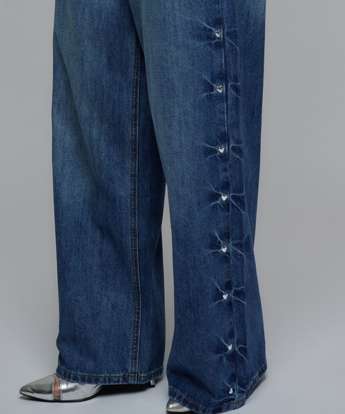 Narcissus（ナルシス）の「ハートスタッズデニムパンツ/フレアデニム《動画あり》（デニムパンツ・レディース・ブルー・FREE）」の7枚目の写真