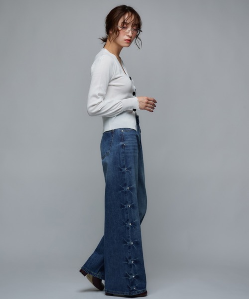 Narcissus（ナルシス）の「ハートスタッズデニムパンツ/フレアデニム《動画あり》（デニムパンツ・レディース・ブルー・FREE）」の5枚目の写真