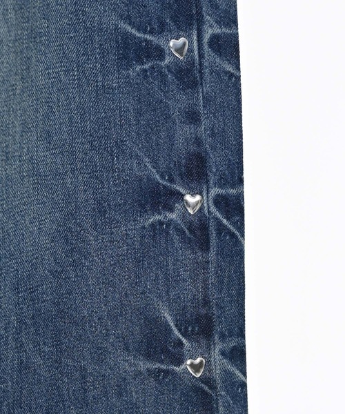 Narcissus（ナルシス）の「ハートスタッズデニムパンツ/フレアデニム《動画あり》（デニムパンツ・レディース・ブルー・FREE）」の18枚目の写真