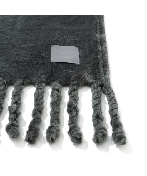 Francfranc（フランフラン）の「ゴーディス なめらか スロー（ひざ掛け） 1500×800 ダークグレー（寝具・レディース・ダークグレー・FREE）」の2枚目の写真