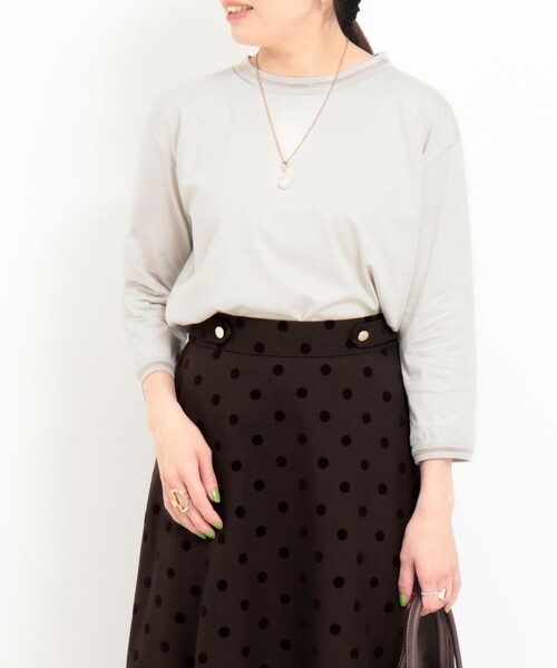 MICO COULIER（ミコクリエ）の「リブ部分シアー カットソー7分袖（Tシャツ/カットソー・レディース・ブラック/グレイッシュベージュ/オフホワイト・38）」の3枚目の写真