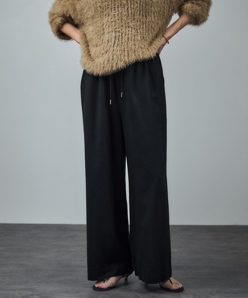 SALON adam et rope'（サロン アダム エ ロペ）の「【WEB限定】ウォッシャブルウールカシミヤワイドパンツ（その他パンツ・レディース・ブラック/ブラウン/グレー・M/S）」の2枚目の写真