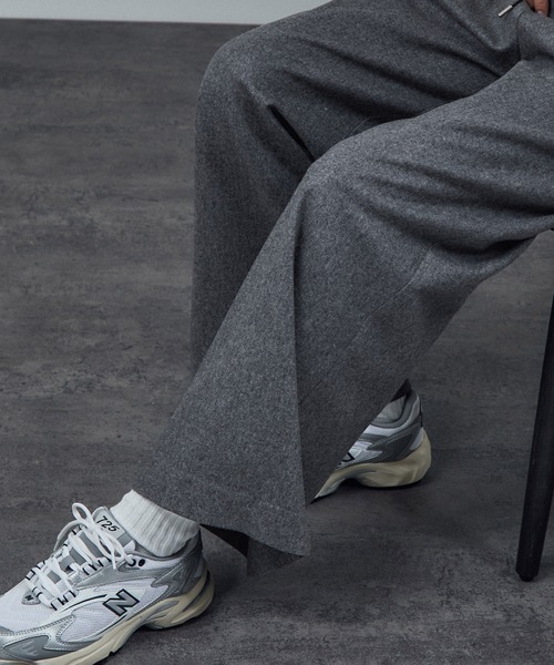 SALON adam et rope'（サロン アダム エ ロペ）の「【WEB限定】ウォッシャブルウールカシミヤワイドパンツ（その他パンツ・レディース・ブラック/ブラウン/グレー・M/S）」の10枚目の写真