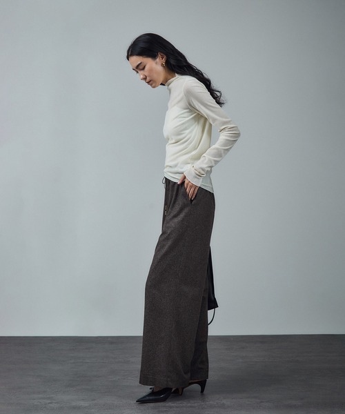 SALON adam et rope'（サロン アダム エ ロペ）の「【WEB限定】ウォッシャブルウールカシミヤワイドパンツ（その他パンツ・レディース・ブラック/ブラウン/グレー・M/S）」の12枚目の写真