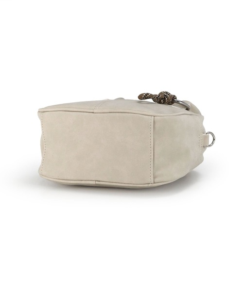 COLDE (コルデ)の「チャーム付きミニボストン(ボストンバッグ・レディース・ブラウン/アイボリー/ブラック・FREE)」の7枚目の写真