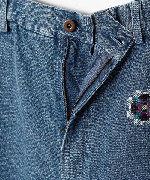 チャイハネ(チャイハネ)の「【チャイハネ】ディルバル ベルボトム風デニムパンツ(デニムパンツ・レディース・ダークブルー/ライトブルー・FREE)」の3枚目の写真