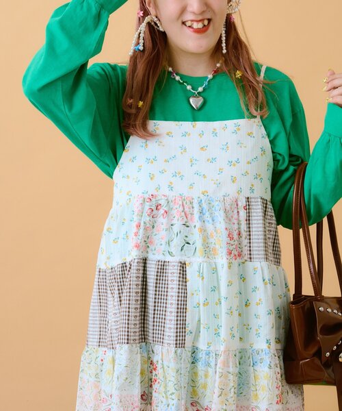 w closet（ダブルクローゼット）の「【あみこ企画】お花パッチワーク